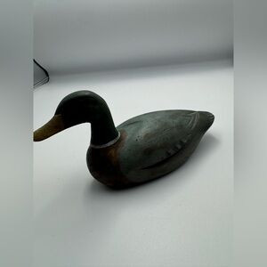 Vintage decoy duck red shed
